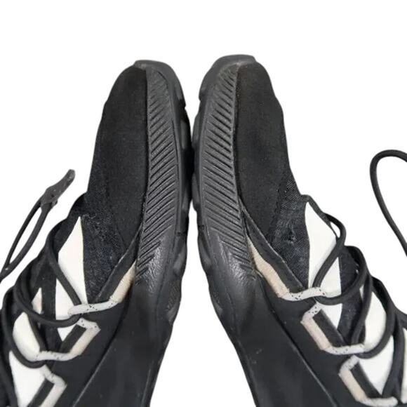 Adidas Shoes Mens 10.5 Sneakers Terrex Voyager 21 Athletic Trainer Running Black - Picture 6 of 16